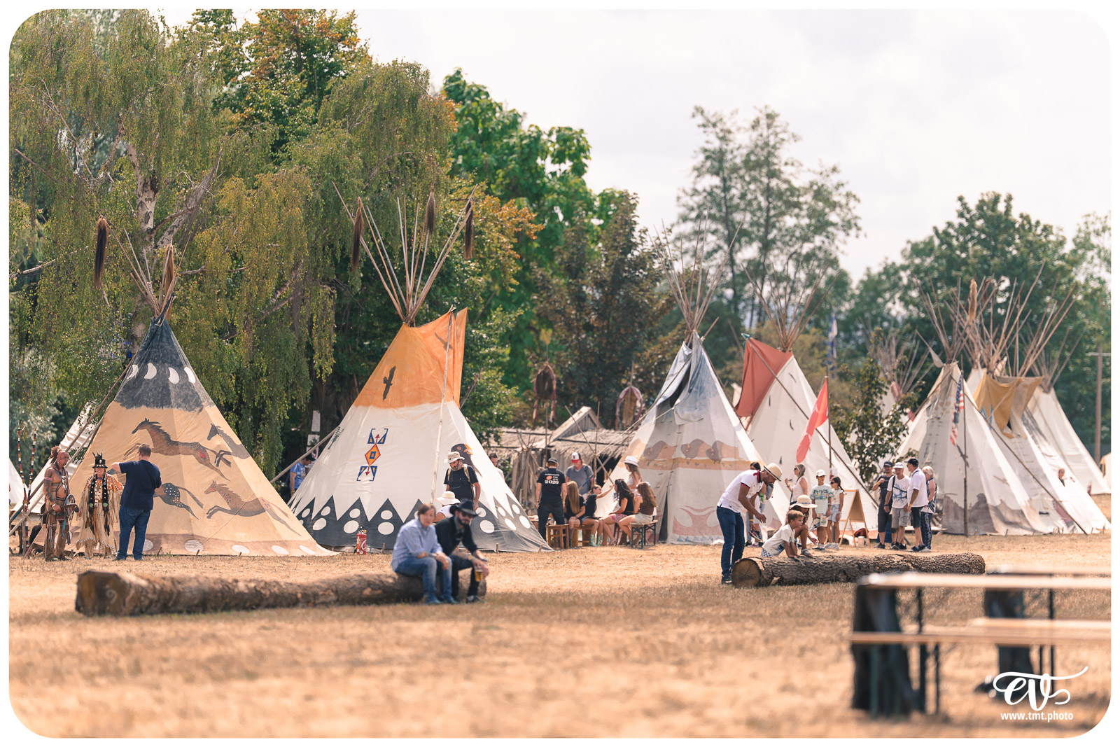 FESTIVAL POW WOW